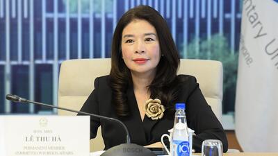 Ủy viên Thường trực Ủy ban Đối ngoại Lê Thu Hà tham dự cuộc họp