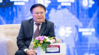 Ông Nguyễn Đình Cung, nguyên Viện trưởng Viện Nghiên cứu quản lý kinh tế Trung ương (CIEM) phát biểu. 