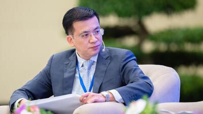 Ông Lê Quang Minh, Tổng Giám đốc Truyền hình Quốc hội Việt Nam điều phối thảo luận