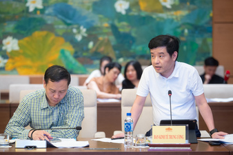 Đại diện Ban Kinh tế Trung ương phát biểu ý kiến