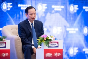 Phó Thống đốc Thường trực Ngân hàng Nhà nước Việt Nam Đào Minh Tú phát biểu