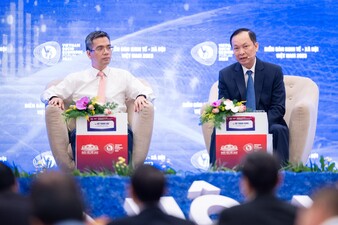 Phó Thống đốc Thường trực Ngân hàng Nhà nước Việt Nam Đào Minh Tú phát biểu
