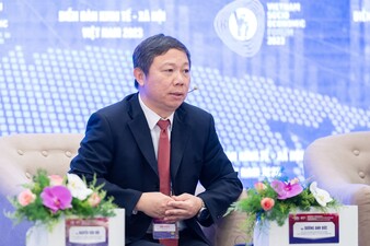 Ông Dương Anh Đức, Phó Chủ tịch UBND thành phố Hồ Chí Minh phát biểu. 