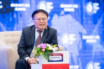 Ông Nguyễn Đình Cung, nguyên Viện trưởng Viện Nghiên cứu quản lý kinh tế Trung ương (CIEM) phát biểu. 