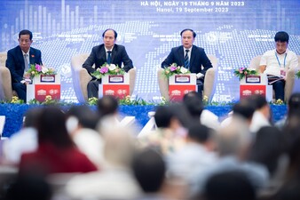 Thứ trưởng Bộ Xây dựng Nguyễn Văn Sinh chia sẻ về những điểm mới trong dự án Luật Nhà ở (sửa đổi) liên quan đến chính sách nhà ở xã hội