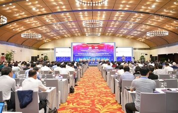 Quang cảnh phiên chuyên đề 1