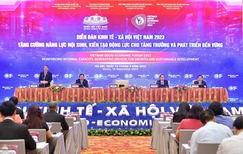 Phó Chủ tịch Quốc hội Nguyễn Đức Hải điều hành phiên thảo luận